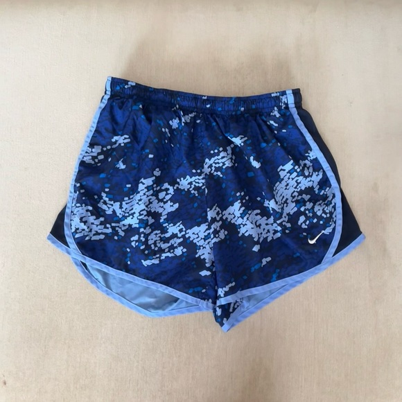 Nike Kids XL Blue/Navy/White Tempo Running Shorts - Picture 2 of 6